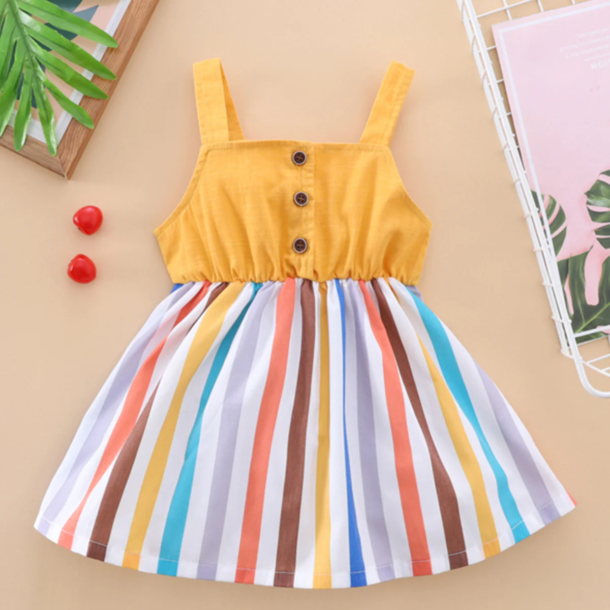Kids Stylish Yellow Lining Designe